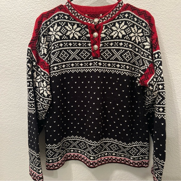 Vtg LL Bean Women’s Sweater Medium Black Red Nordic Fair Isle Snowflake Holiday - Picture 1 of 9